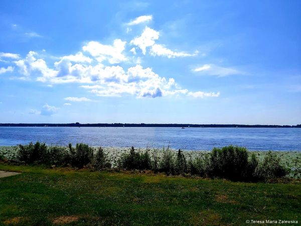 Nad Jeziorem Zegrzyńskim